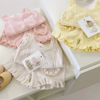 Комплекти за момичета 2023 Лято Нов малък свеж стил кухи плетени шорти комплект корейски стил бебешки комплект мода