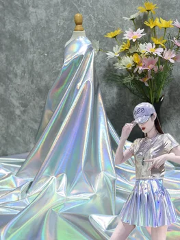 Златен и сребърен цвят Еластична мека лазерна илюзия Pu покритие плат стрелба фон декорация танцово облекло дизайн тъкани